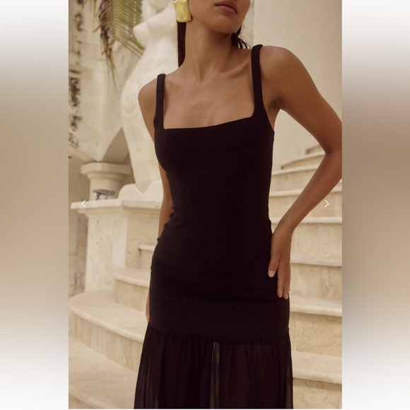 RUNAWAY THE LABEL TAHLIA MAXI DRESS - BLACK - Picture 3 of 5